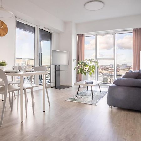 Apartamenty Towarowa Poznan Dış mekan fotoğraf