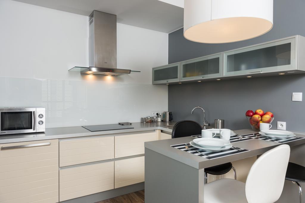 Apartamenty Towarowa Poznan Oda fotoğraf